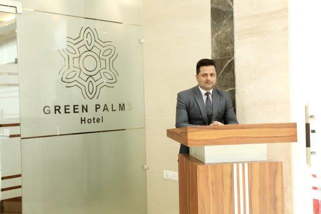 Green Palms Hotel Delhi  Eksteriør billede